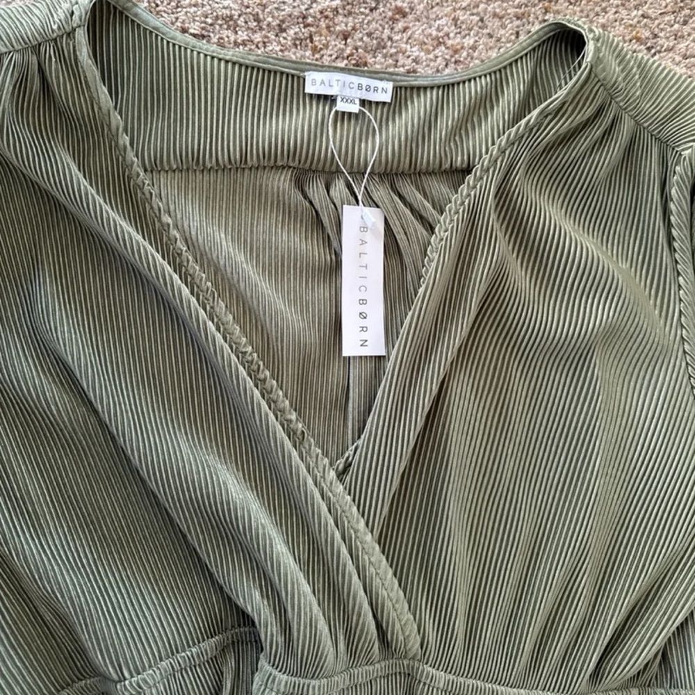 NWT Baltic Born Venus Sage Pleated Maxi Dress Size XXXLarge - Picture 10 of 12